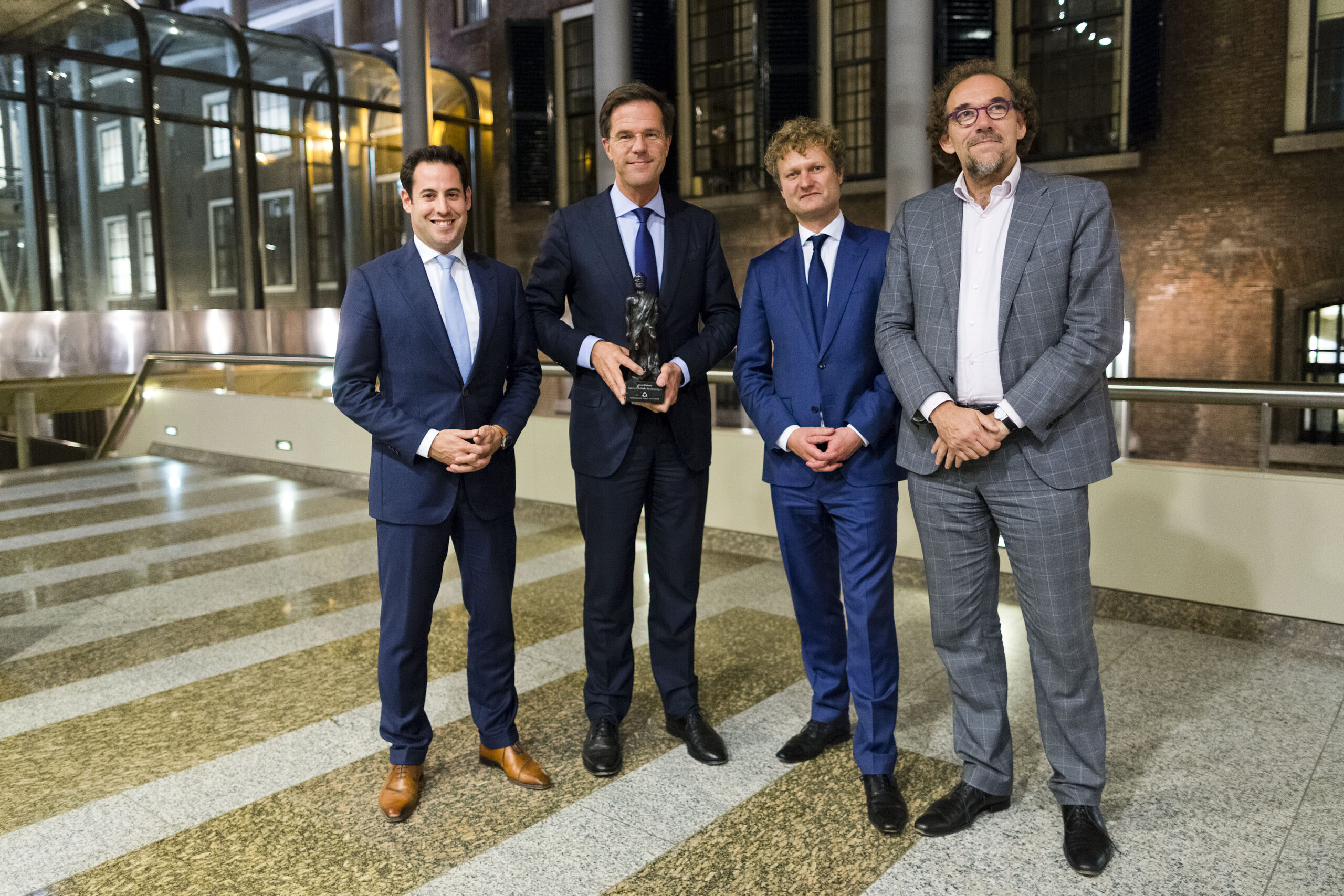 Mark Rutte wint Debatprijs tijdens de Algemene Politieke Beschouwingen